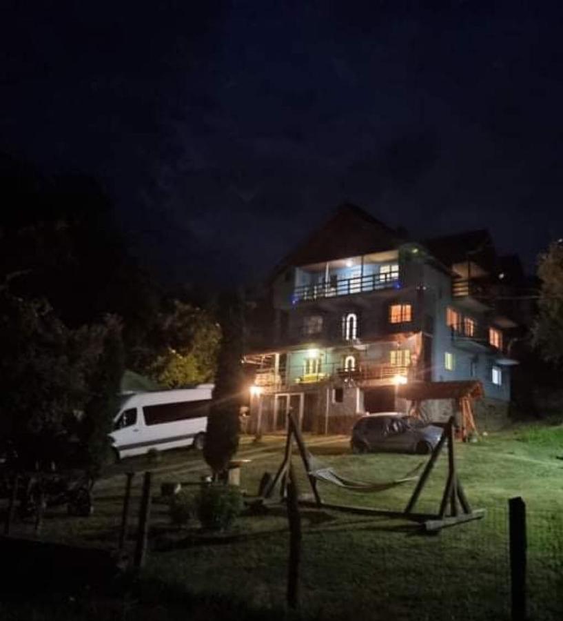 Casa Pelerinului Διαμέρισμα Capatineni-Paminteni Εξωτερικό φωτογραφία
